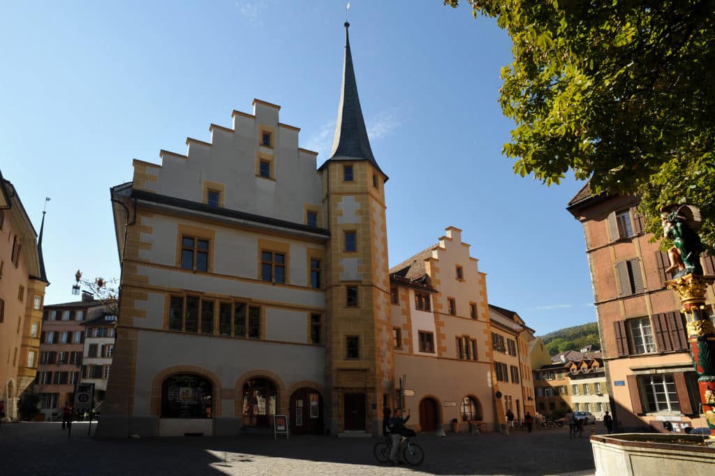 AGENCE DE PLACEMENT ET D'INTÉRIM À BIENNE